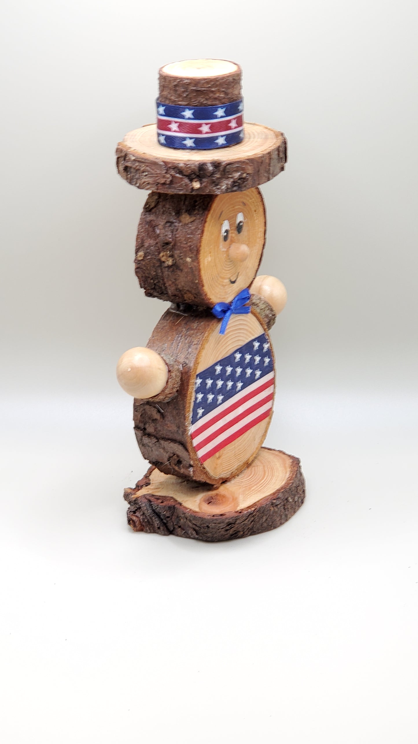 Wood round 4th of July guy