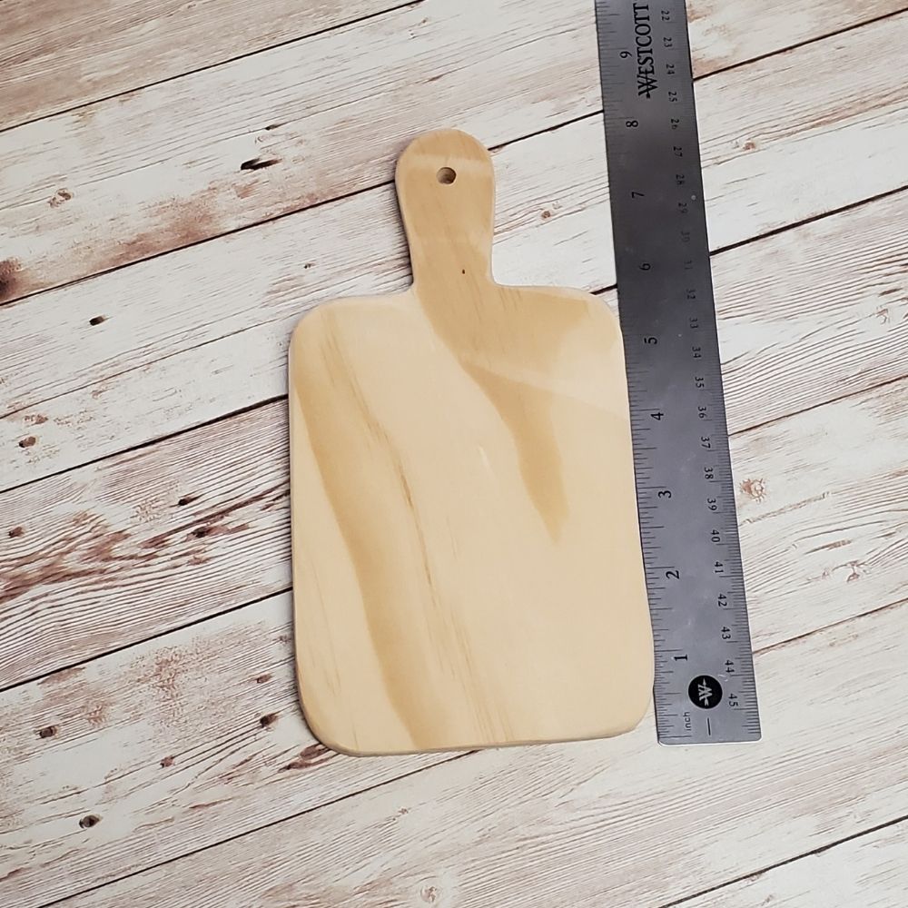 Hand Cut Decorative Wood Cutting Board – Unfinished Rustic Charm